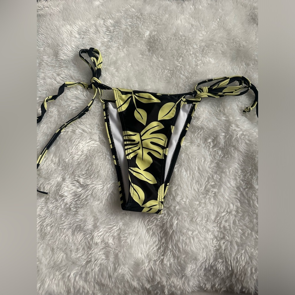 bathing suit bottoms